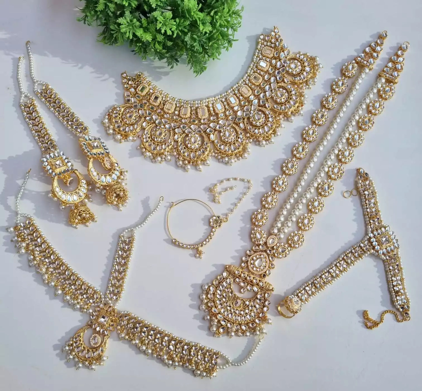 Kundan complete bridal package - Golden